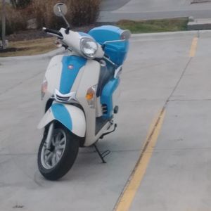 Meet your Posher, Ashton